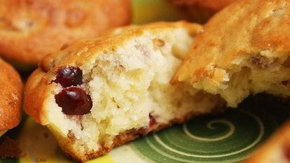 Рецепт Маффинов с клюквой на сметане