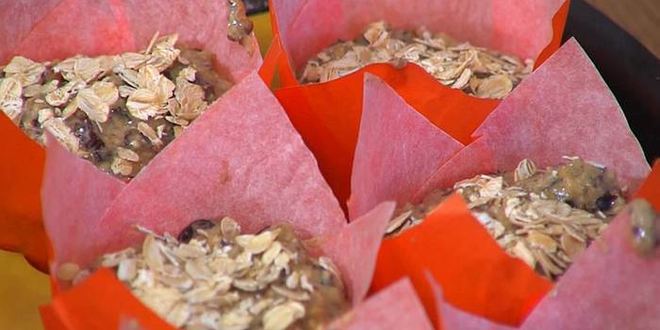 Рецепт полезных маффинов на отрубях и кефире