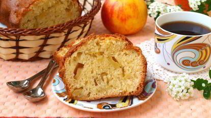 Рецепт Манника на кефире с яблоками