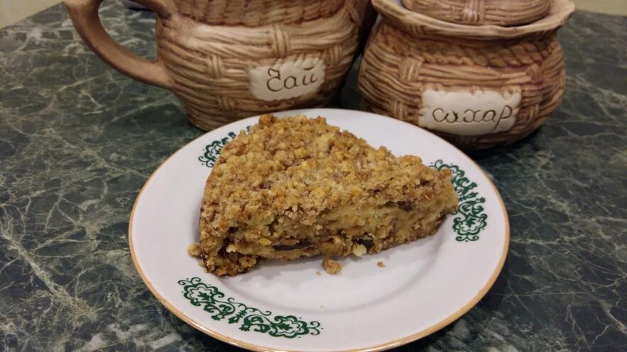 Рецепт пирога манник с творогом и черносливом