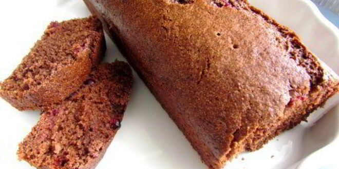 Рецепт постного шоколадного манника с клюквой