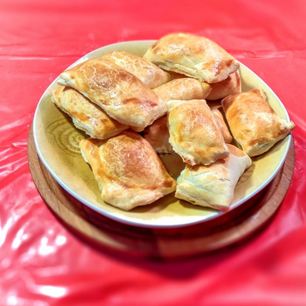 Рецепт Несладких слоек с щавелем и творогом