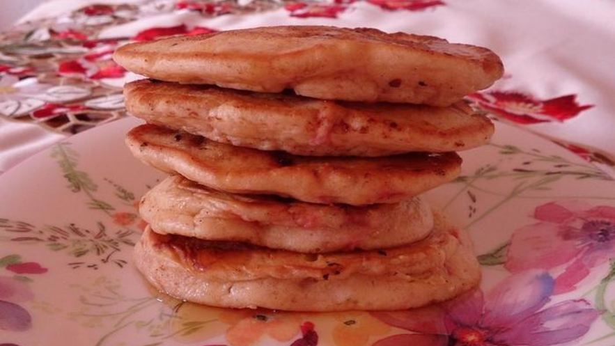 Рецепт клубничных оладий