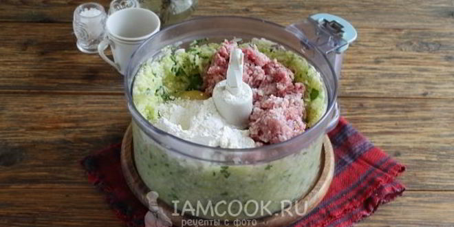 Рецепт оладий из кабачков с фаршем