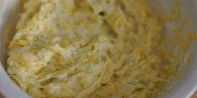 Рецепт оладий из кабачков с сыром