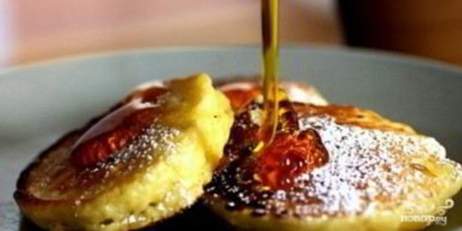 Рецепт оладий на кефире с яблоками