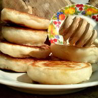 Рецепт Оладий на молоке с дрожжами