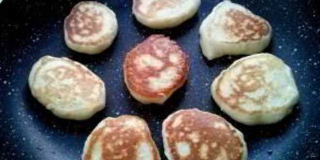 Рецепт оладий на молоке с дрожжами