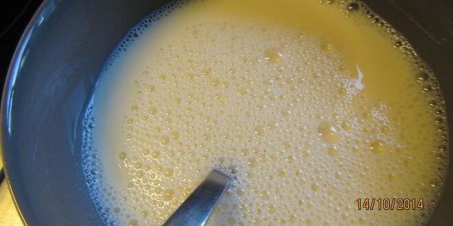 Рецепт оладий с тыквой, козьим сыром и розмарином