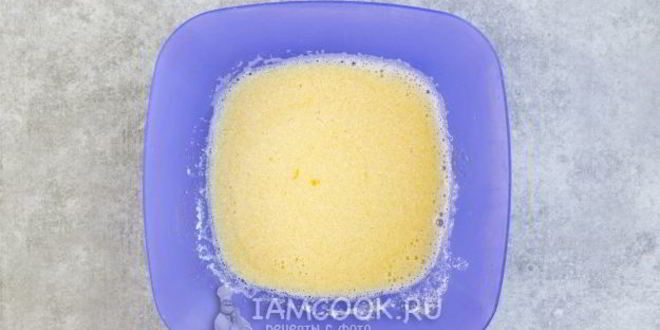 Рецепт пышных оладий на молоке без дрожжей