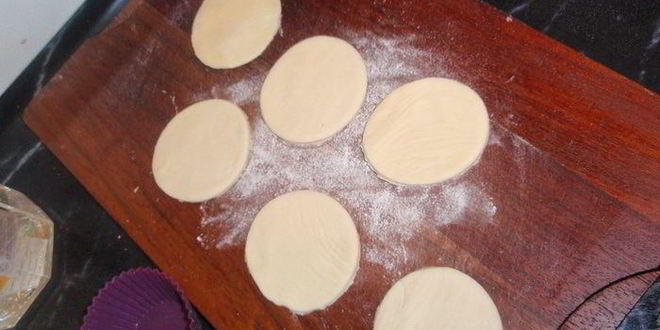 Рецепт открытых слоек с подосиновиками