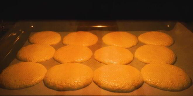 Рецепт быстрого хрустящего кунжутного печенья