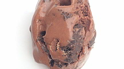 Рецепт Мороженого с молочным шоколадом и шоколадным печеньем