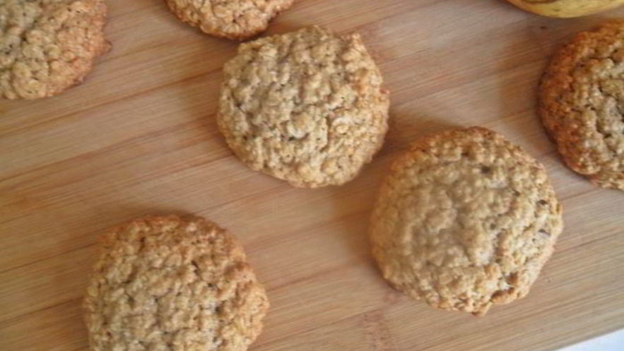 Рецепт овсяного печенья с грецким орехом