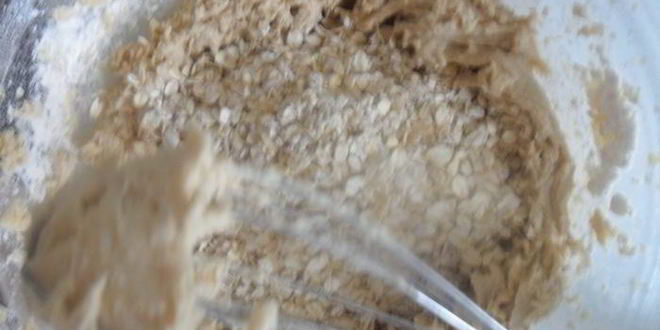 Рецепт овсяного печенья с грецким орехом