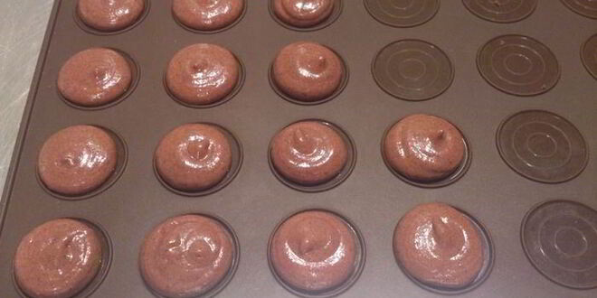 Рецепт печенья макарон с карамельно-шоколадным кремом