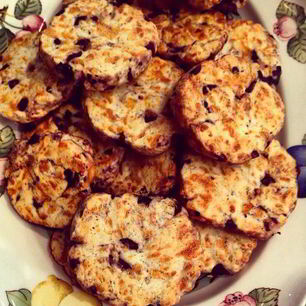 Рецепт Печенья с сыром и оливками