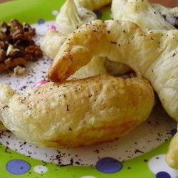 Рецепт Постных рогаликов из слоеного теста