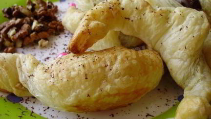 Рецепт Постных рогаликов из слоеного теста