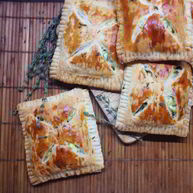 Рецепт Мини-пирогов с сырно-творожной начинкой