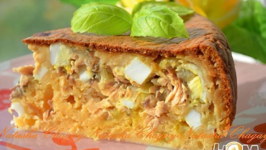 Рецепт наливного пирога с рыбой в мультиварке