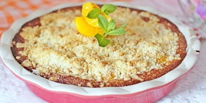 Рецепт насыпного пирога с персиками