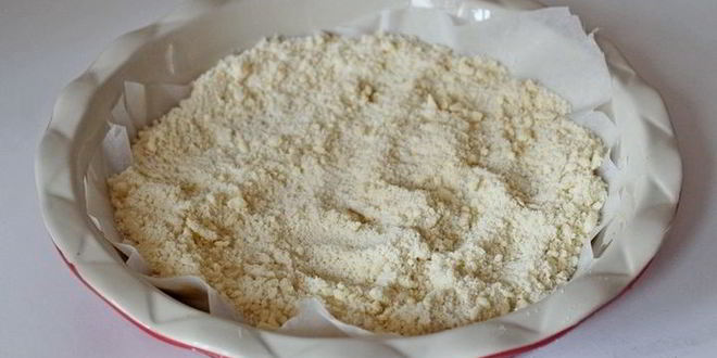 Рецепт насыпного пирога с персиками