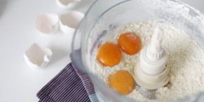 Рецепт песочного пирога со смородиной