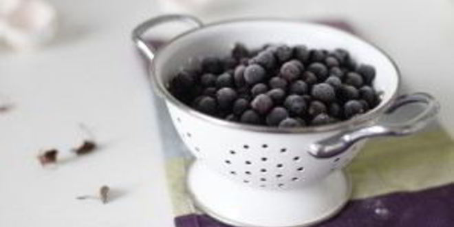 Рецепт песочного пирога со смородиной