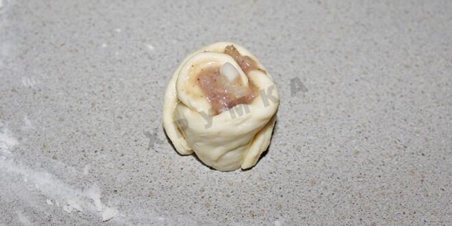 Рецепт пирога хризантема с фаршем и сыром