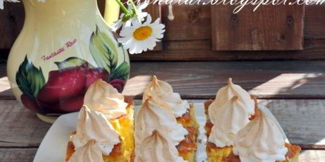 Рецепт пирога с абрикосовым джемом и безе