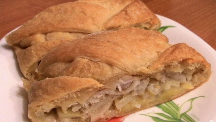 Рецепт рыбного пирога из слоеного теста