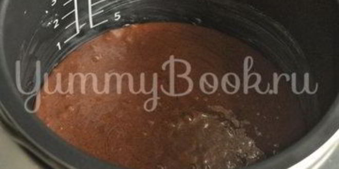 Рецепт шоколадного пирога на сметане в мультиварке