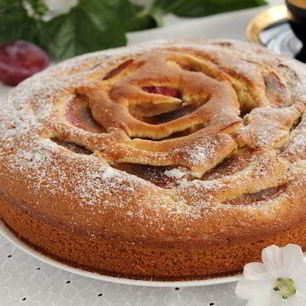 Рецепт Сливового пирога с коньяком