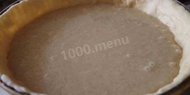 Рецепт яблочного пирога со сгущенкой