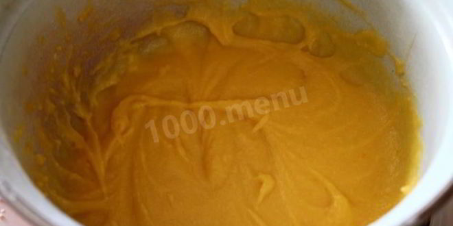 Рецепт яблочного пирога со сгущенкой