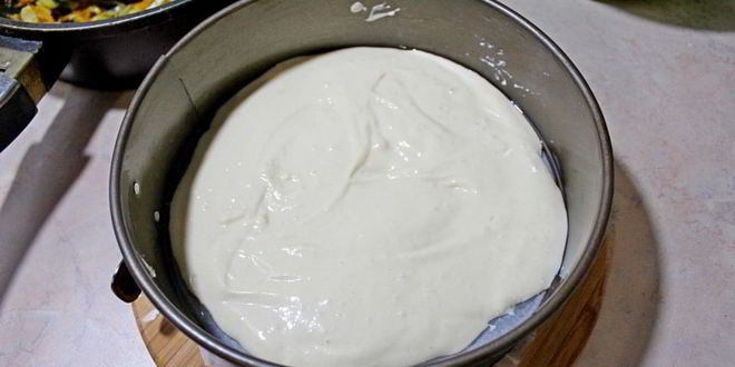 Рецепт заливного пирога с тушеной капустой