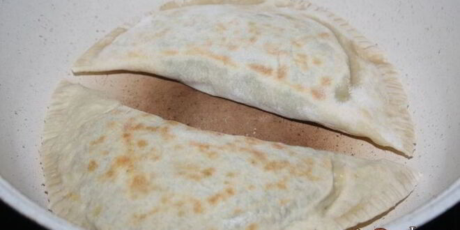 Рецепт кутабов с креветками, сыром и зеленью