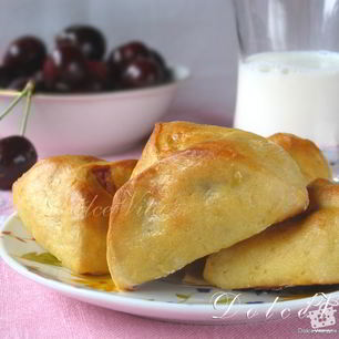 Рецепт Мини-пирожков с ягодами