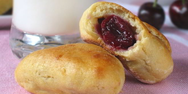 Рецепт мини-пирожков с ягодами