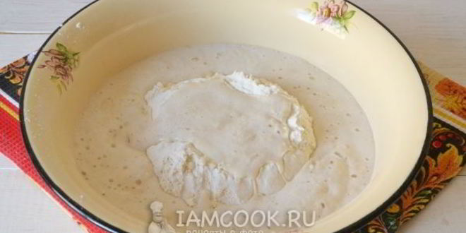 Рецепт печеных пирожков с мясом