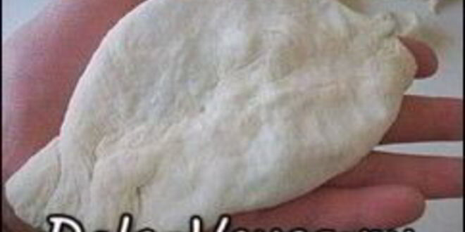 Рецепт пирожков из дрожжевого теста с яйцом, луком и рисом