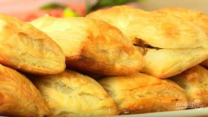 Рецепт Пирожков из слоеного теста с печенью