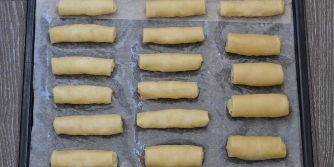 Рецепт пирожков из тончайшего теста с яблочным рисом