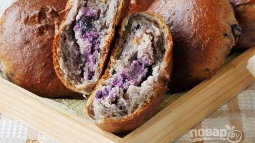 Рецепт пирожков с черникой на кефире