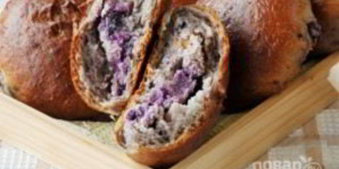 Рецепт пирожков с черникой на кефире