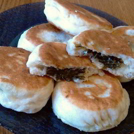 Рецепт Пирожков со щавелем из дрожжевого теста