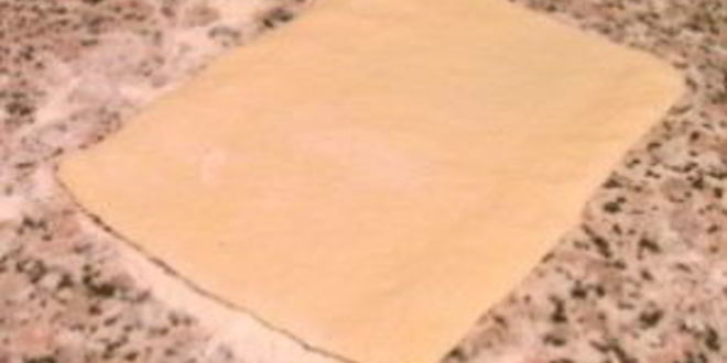 Рецепт слоеных пирожков с курицей