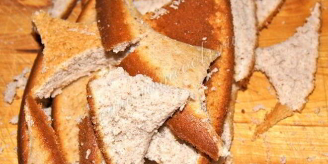 Рецепт бисквитных пирожных с клубничным кремом