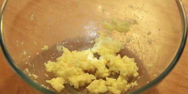 Рецепт брауни с вишней и миндалем